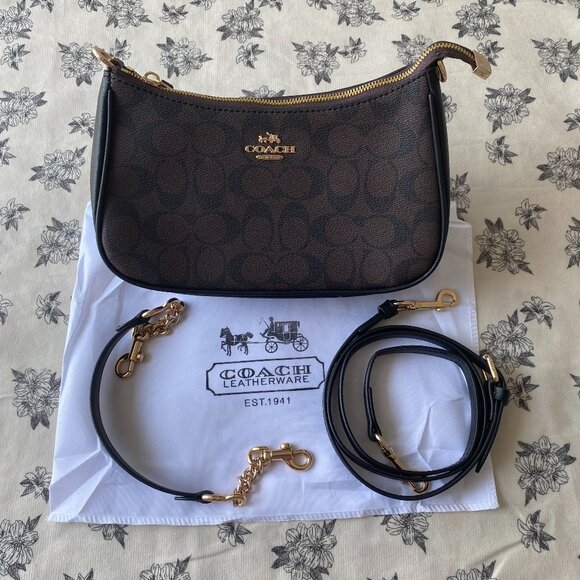 Coach Handbags - Coach Black Crossbody Bag With Classic Pattern